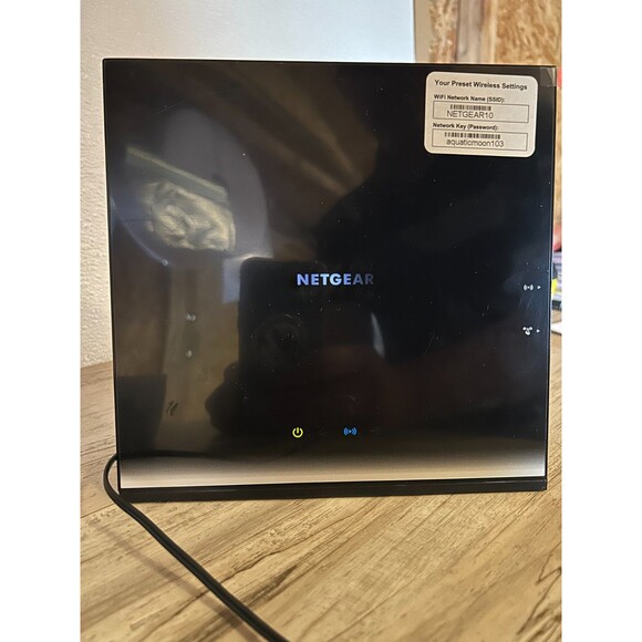 Netgear R6200 Smart AC 1200 Wi-Fi Router Dual Band 4 Ports USB 2.4 & 5 GHz - Picture 2 of 16